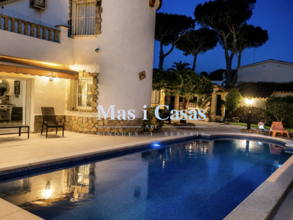 Casa Serena, L’Escala