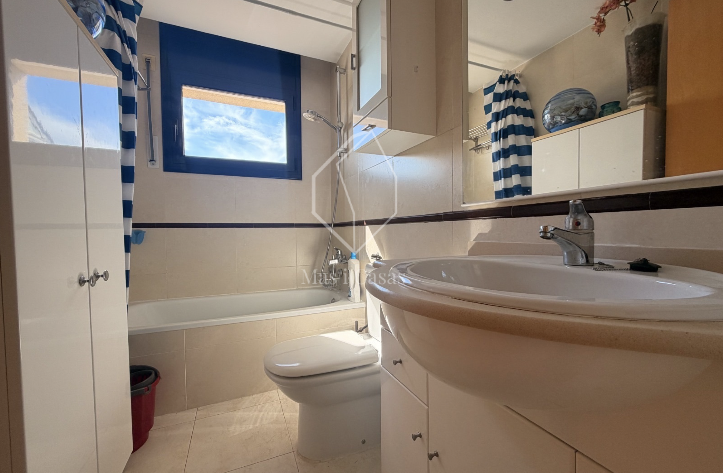 Duplex Ponent , L’Escala