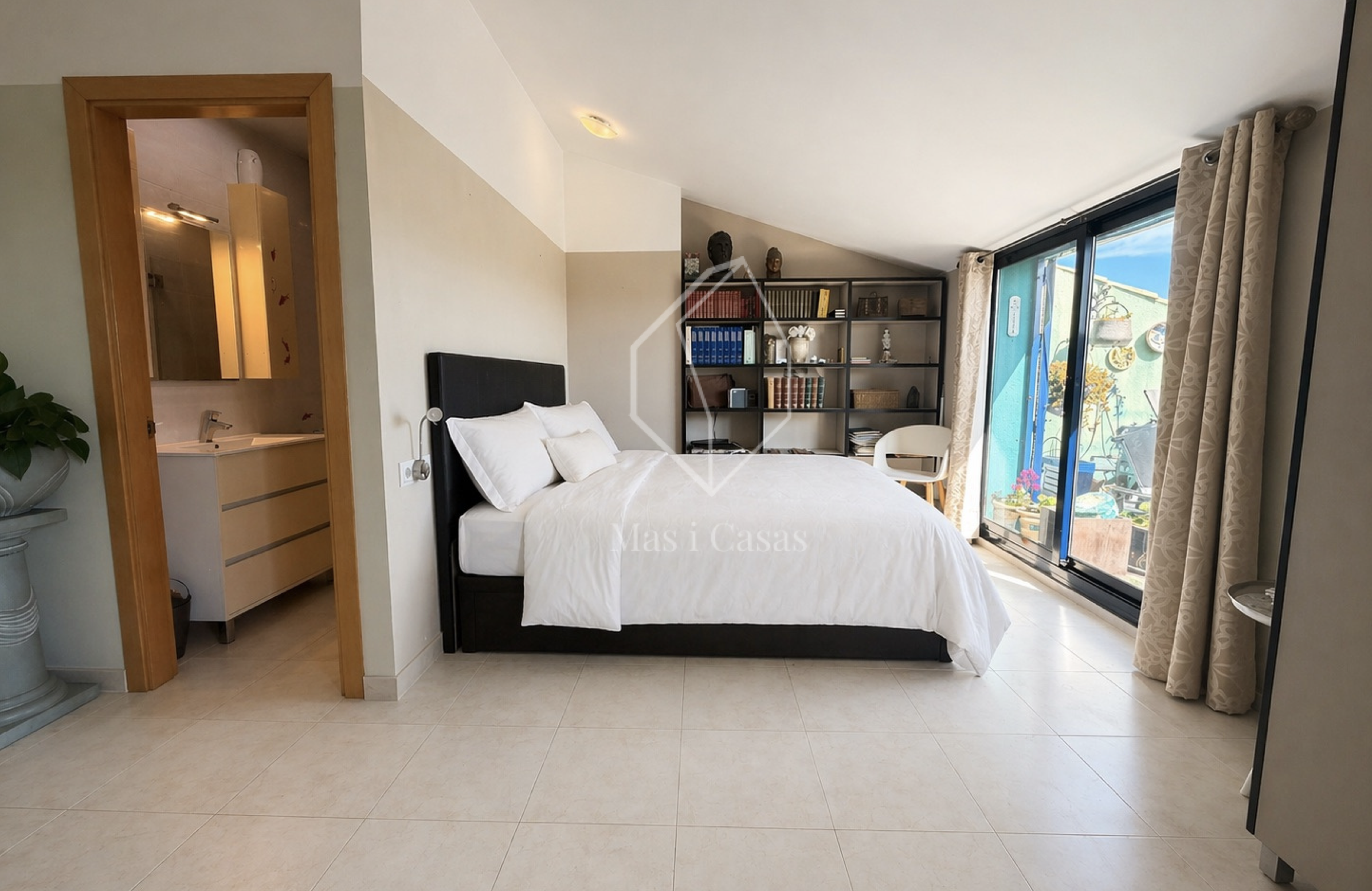 Duplex Ponent , L’Escala