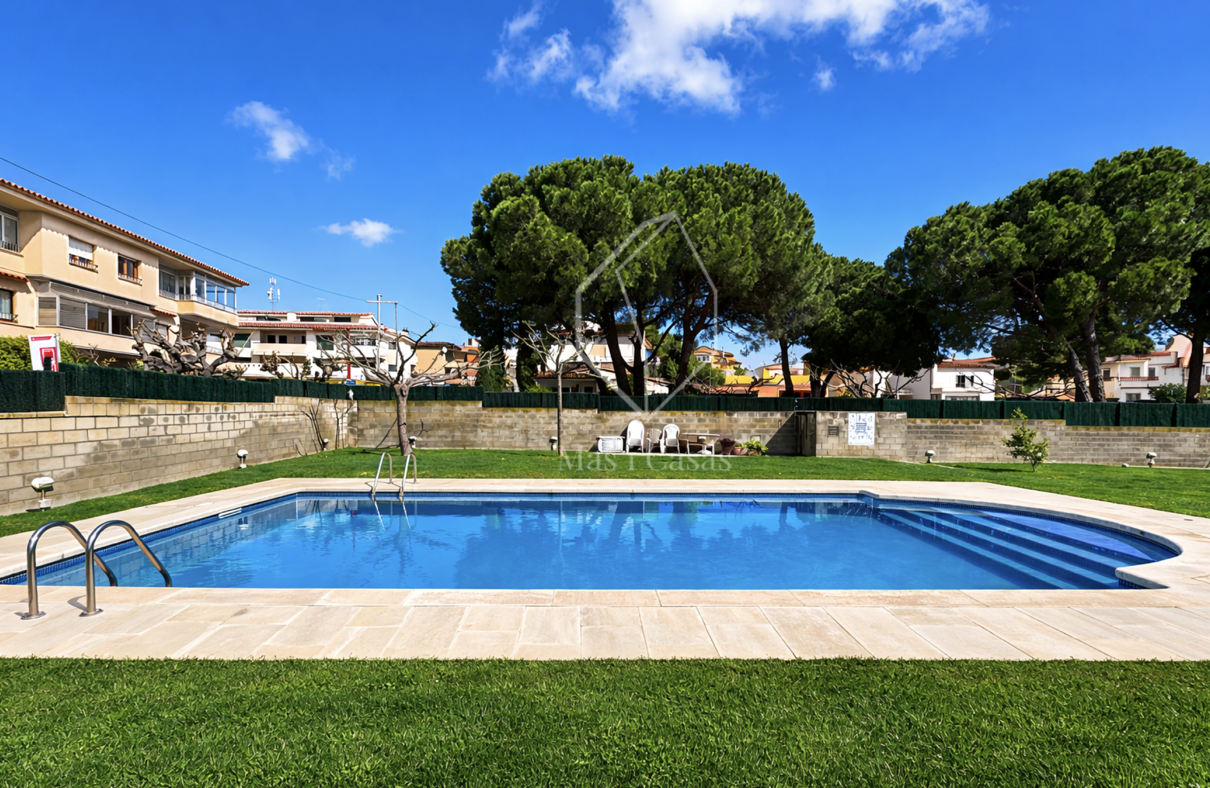 Duplex Ponent , L’Escala