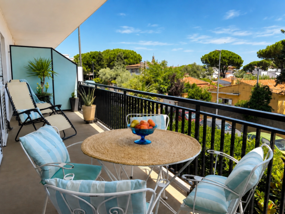 Apartament Puig Borrom