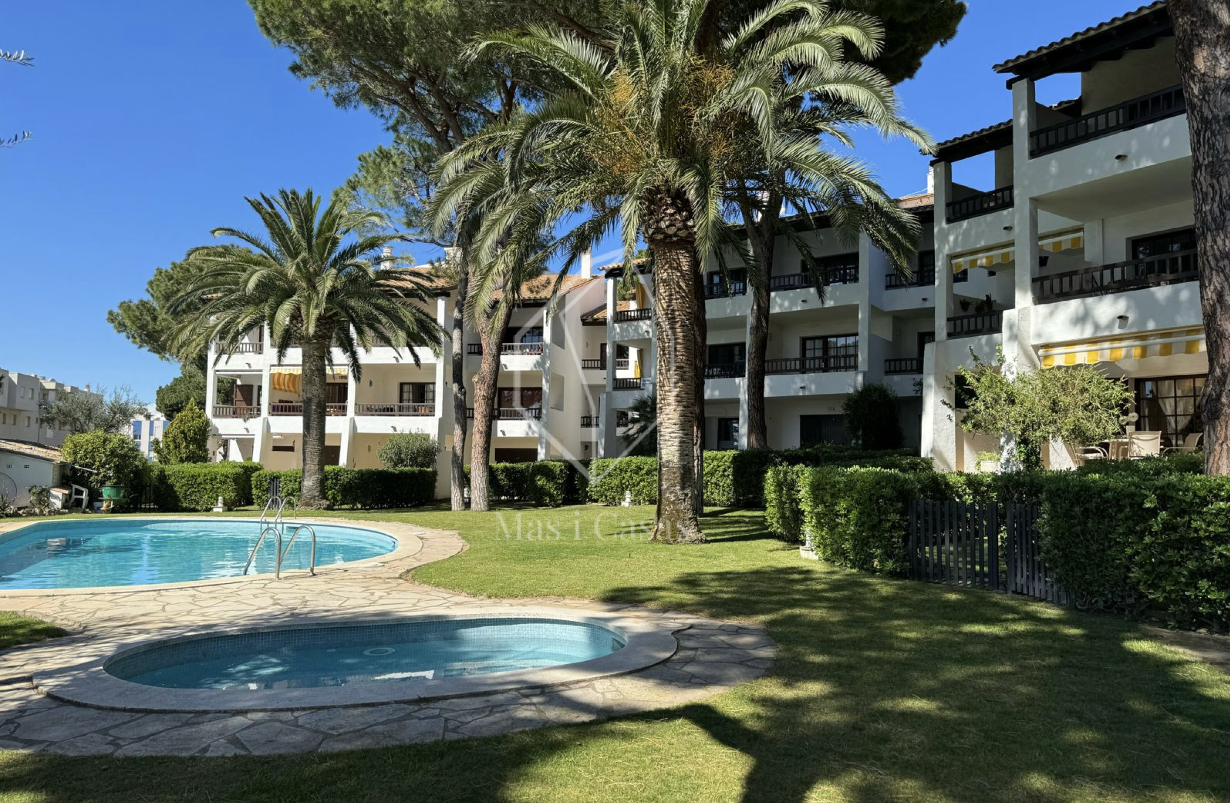 Apartament Pueblo Pinos 1