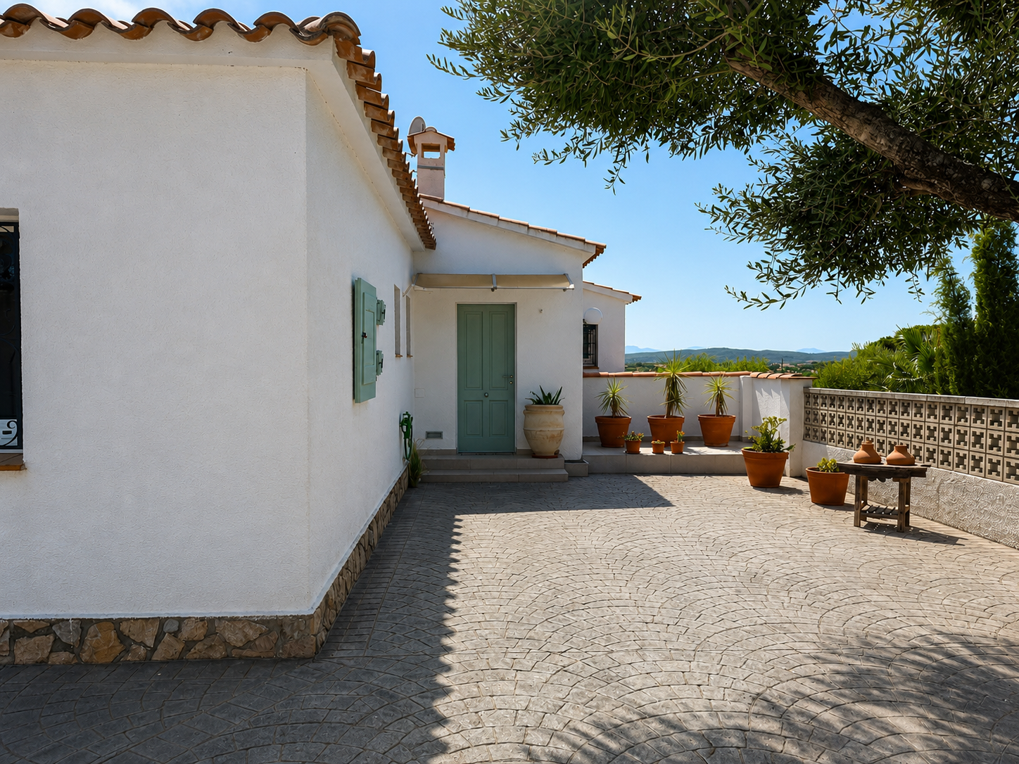 Casa Paradis, L’Escala