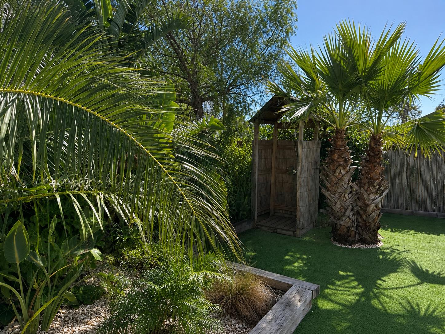 Casa Paradis, L’Escala