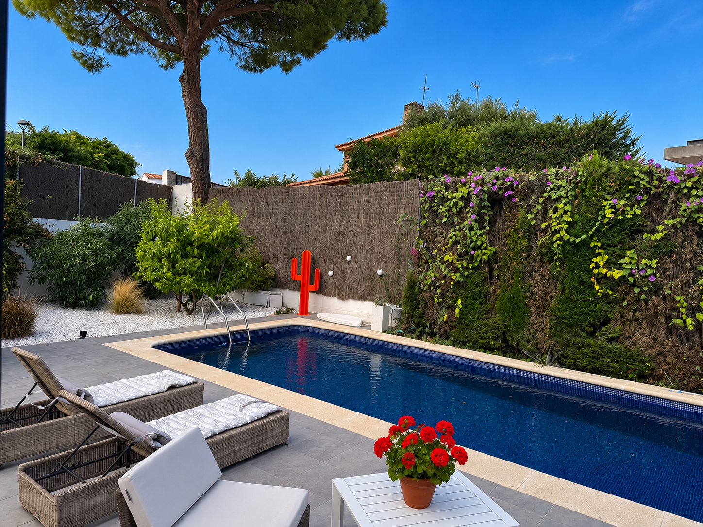 Maison Soleil, L’Escala